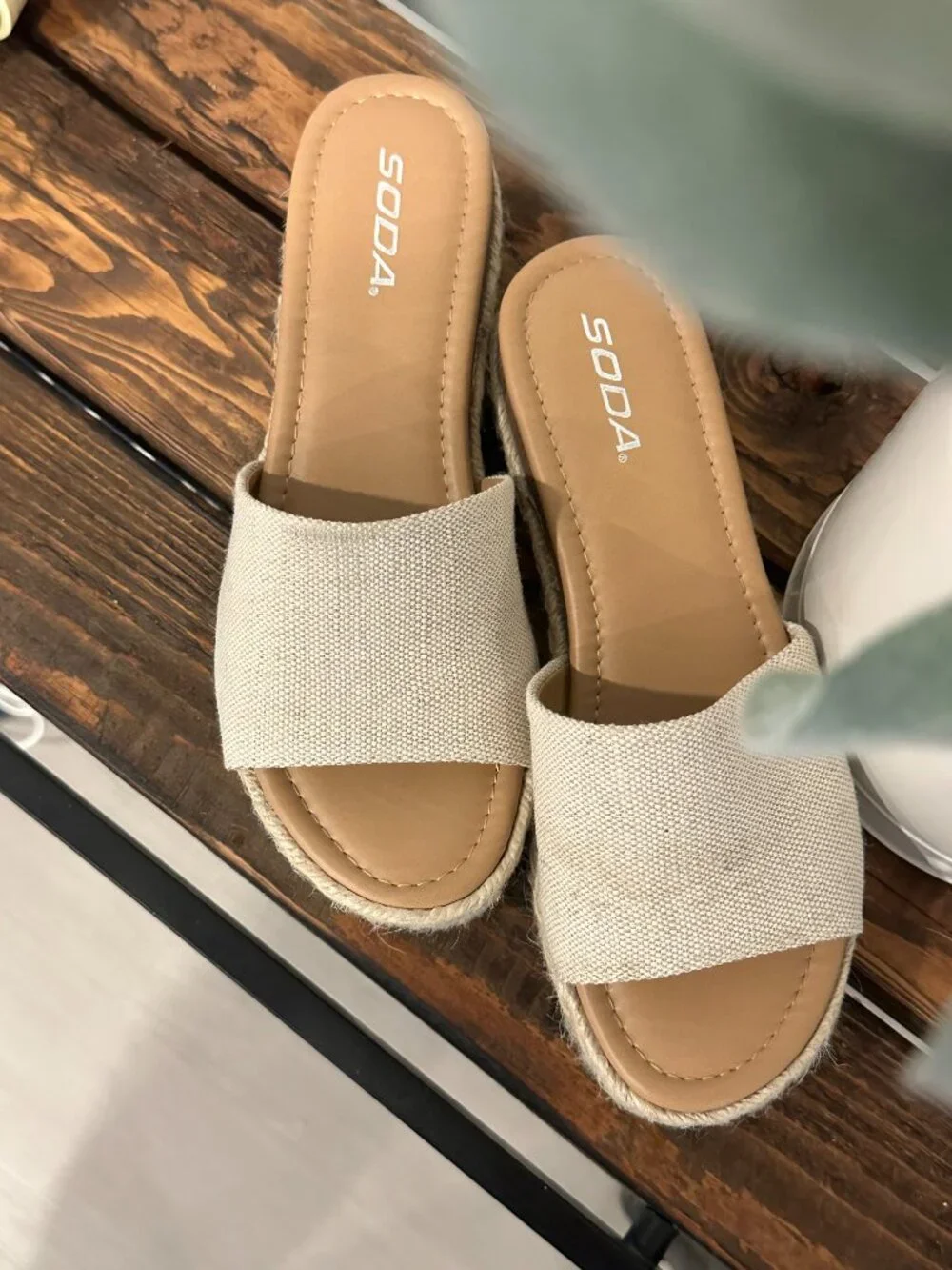 Soda Cream Espadrille Platform Slide Sandals Size 9